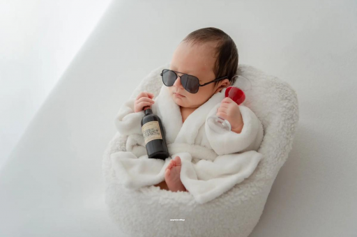 防城港孕妇肚脐眼突出来